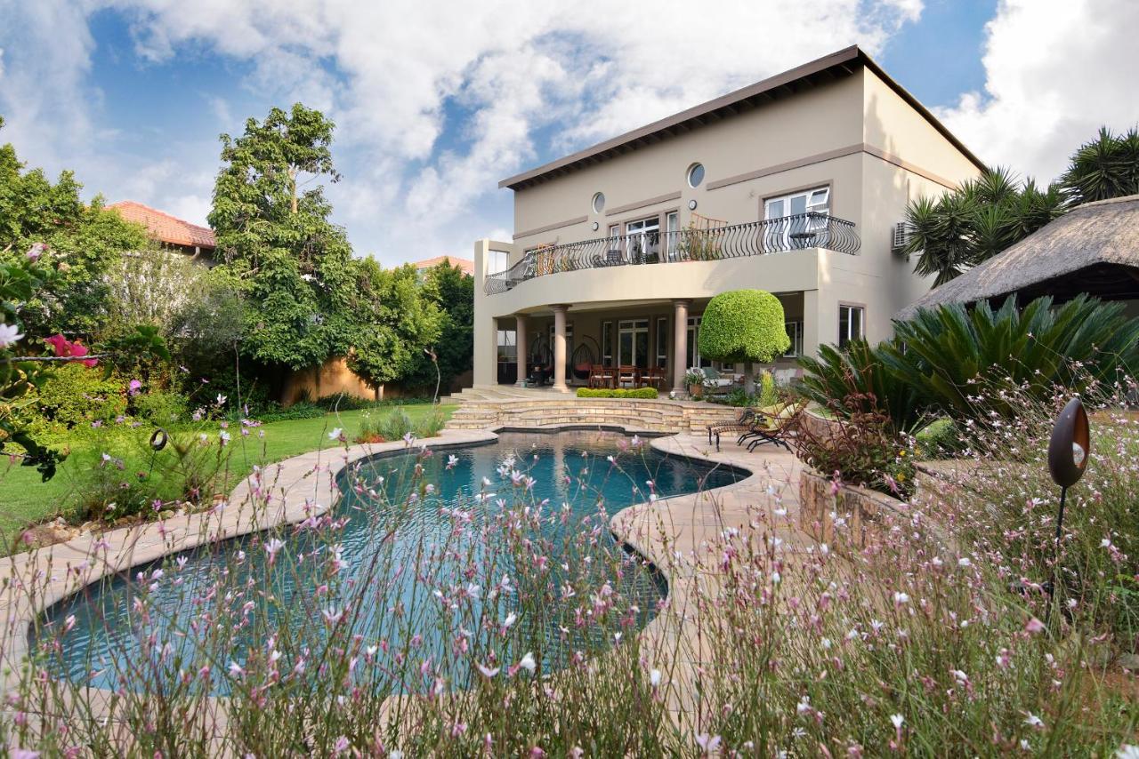 Sandown Guest House Johannesburg Exterior photo